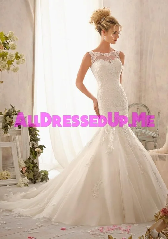 Last Dress In Store; Size 12, Color: Ivory | Morilee - 2610 Timeless Wedding Dress