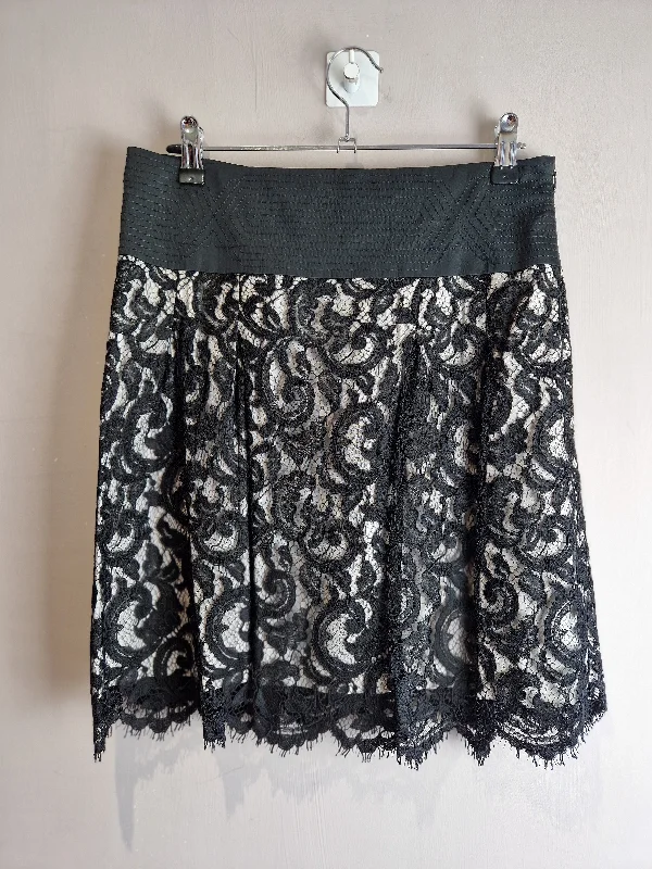 Karen Millen black lace skirt - size 12 Gothic unclassified skirts