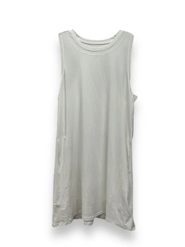 Athletic Dress By Athleta In White, Size: L Everyday wear unclassified dresses