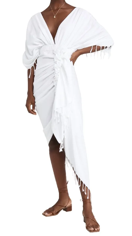 Luma Dress In White Everyday wear unclassified dresses